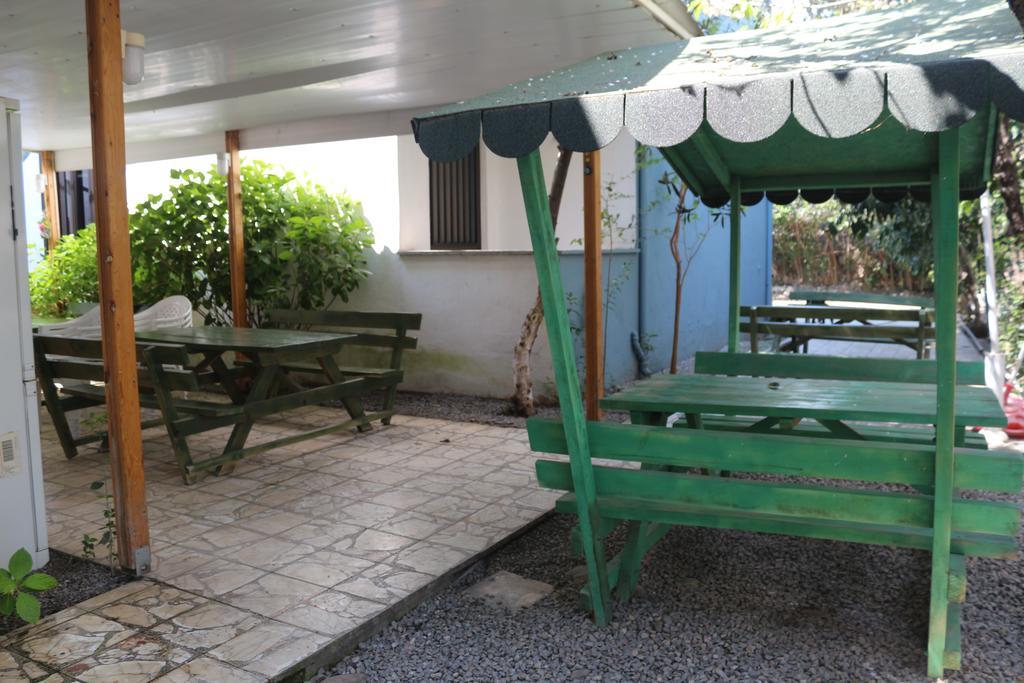Otel La Mer Akcay Едремит Екстериор снимка